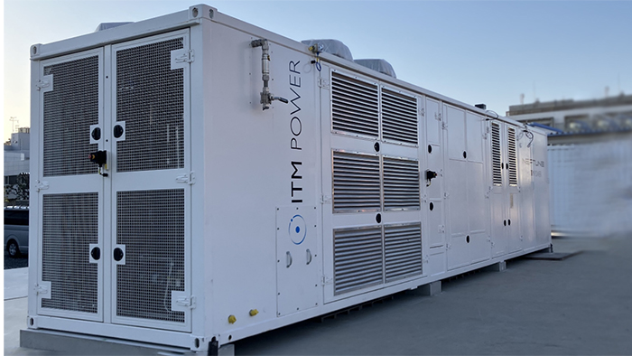 国内初、水素製造実証実験に向けた海外製メガワット級PEM型水電解装置