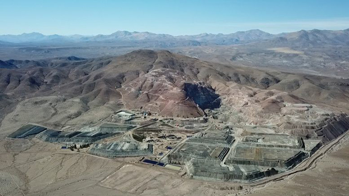 Participación en el Proyecto Cobre-Oro Dos Amigos en Chile a través de una inversión en Minas Tintina de Canadá